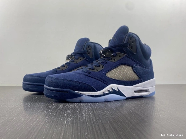 1st Kicks Air Georgetown Jordan FD6812-400 5 0714